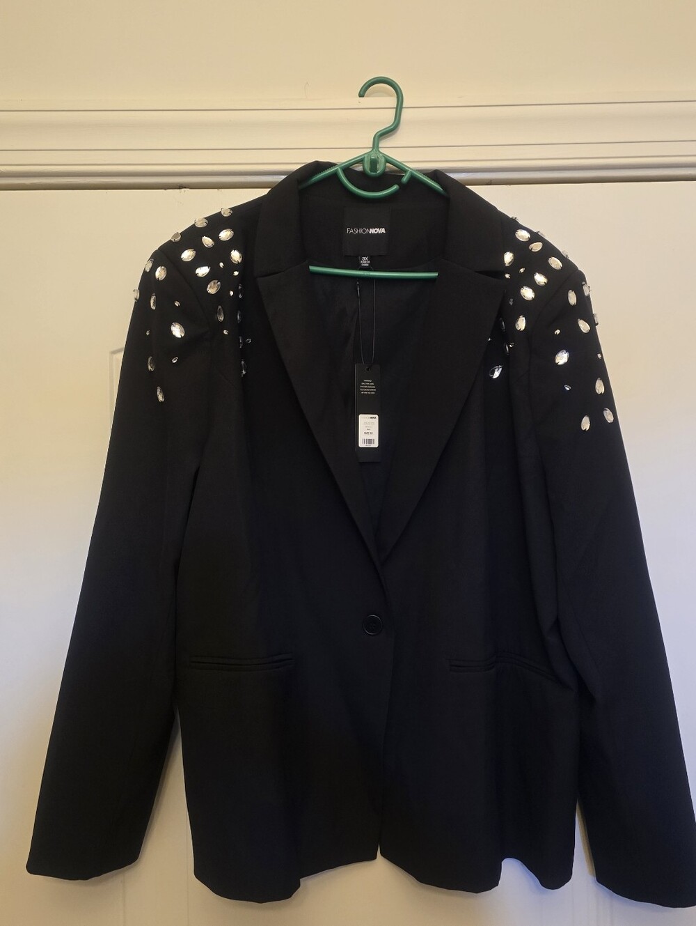 Fashion Nova Black Crystal Shoulder Blazer